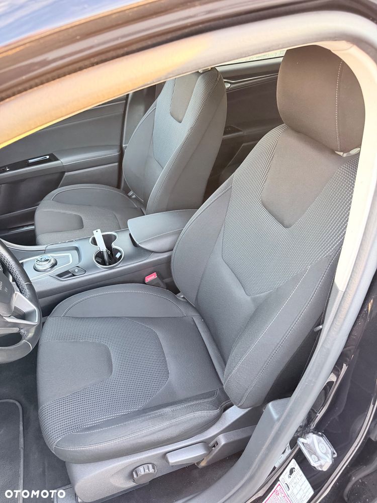 Ford Mondeo 2.0 TDCi STart-Stopp PowerShift-Aut Titanium - 12