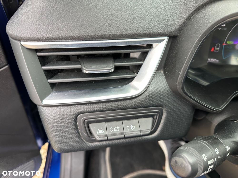 Renault Clio E-TECH Hybrid 140 BUSINESS EDITION - 9