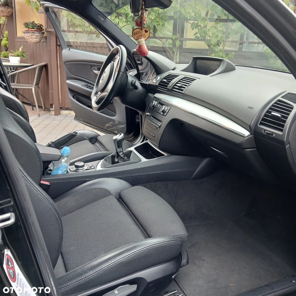 BMW Seria 1 118d DPF - 5