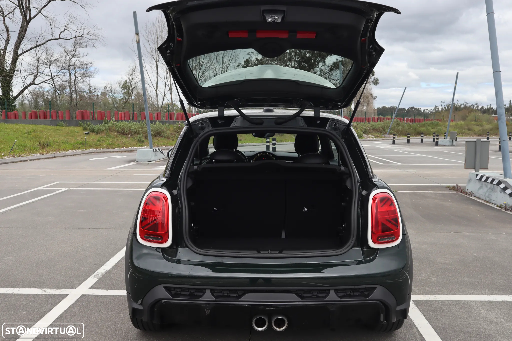 MINI 3 Portas John Cooper Works Plus Auto Desportiva - 18