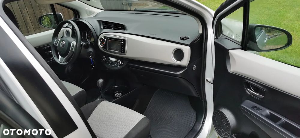Toyota Yaris 1.33 Luna MS - 8