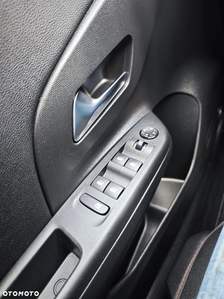 Opel Corsa 1.2 Direct Injection Turbo Ultimate - 18