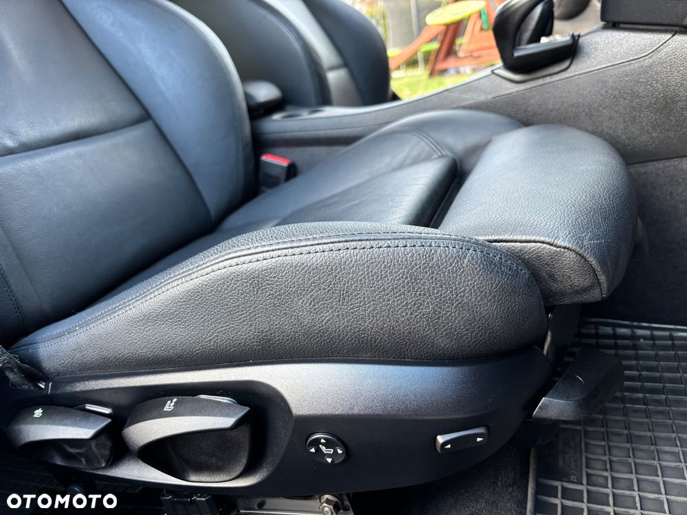 BMW X1 sDrive18i Sport Line - 28