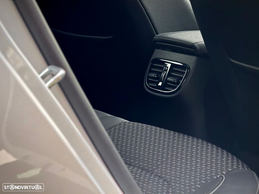 Kia Ceed 1.0 T-GDi TX+SRF - 11