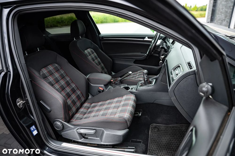 Volkswagen Golf VII 2.0 TSI BMT GTI Performance - 21