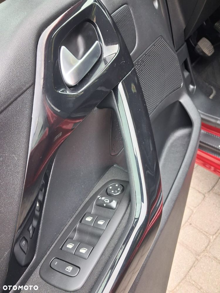 Peugeot 3008 PureTech 180 Stop & Start GPF EAT8 Crossway - 25