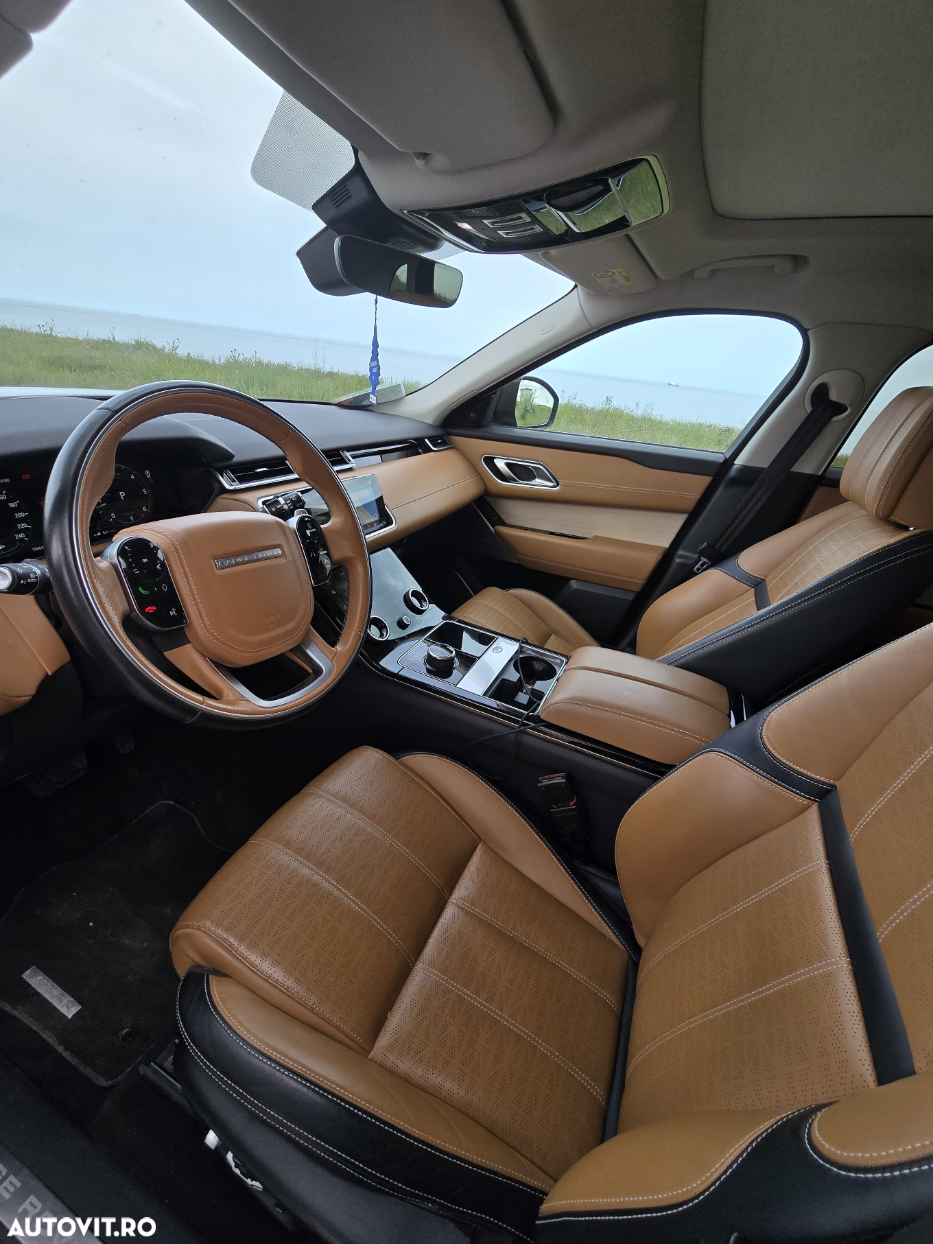 Land Rover Range Rover Velar 2.0 - 18