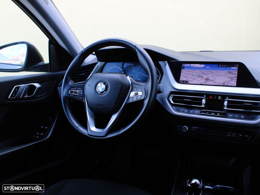 BMW 216 Gran Coupé d Advantage - 26