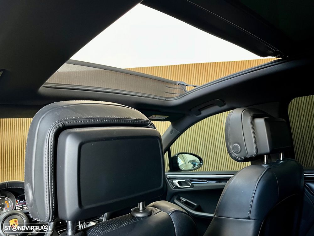 Porsche Macan S - 24