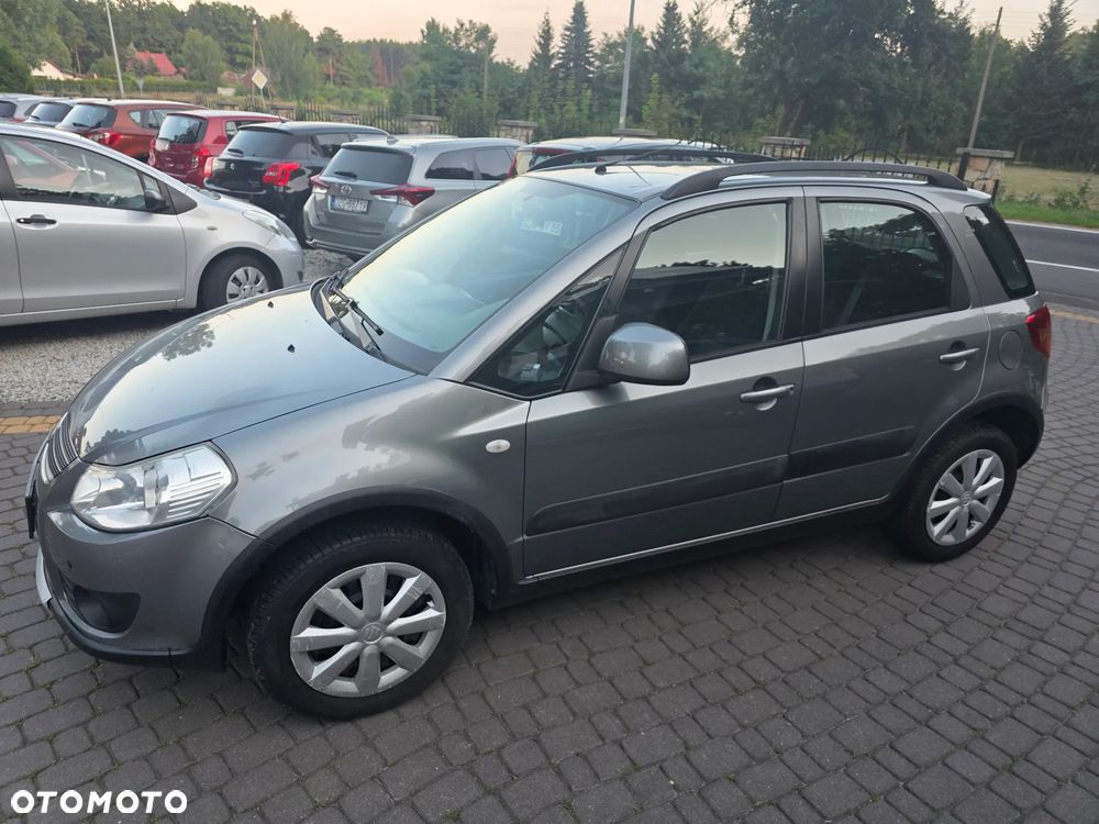Suzuki SX4 1.6 GLX / Comfort - 2