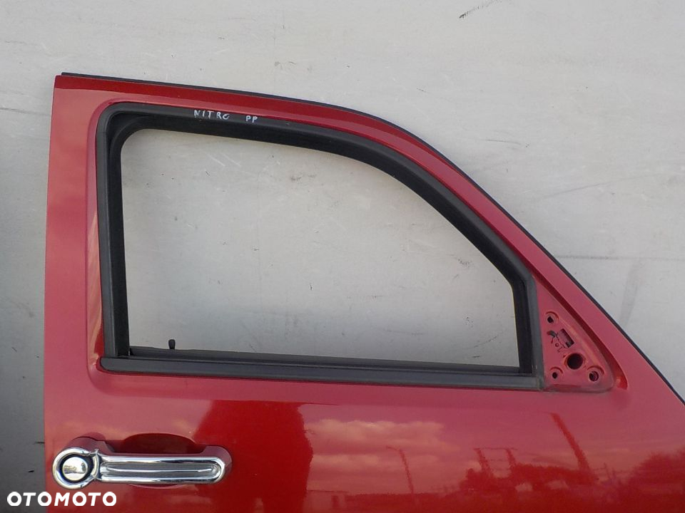 DODGE NITRO DRZWI PRAWE PRZÓD PRZEDNIE - 3
