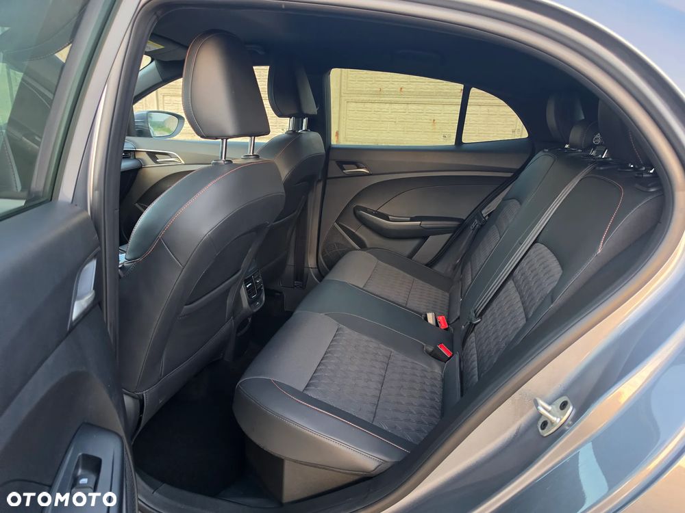 MG MG3 1.5 HEV+ Exclusive - 20