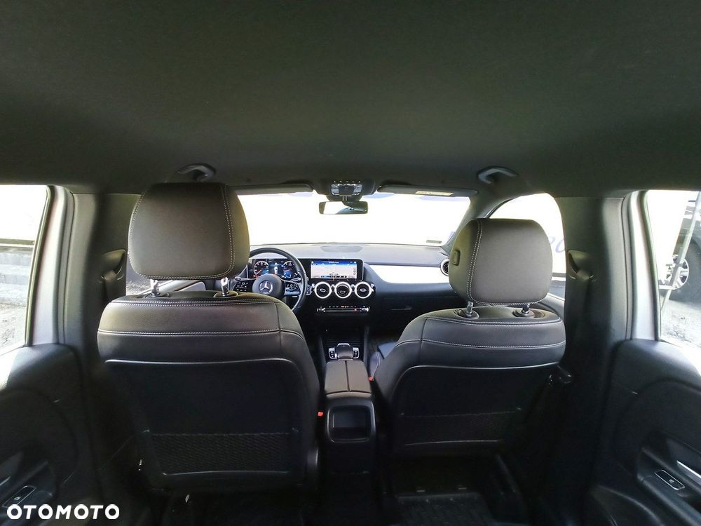 Mercedes-Benz Klasa B 220 4-Matic Progressive 7G-DCT - 11