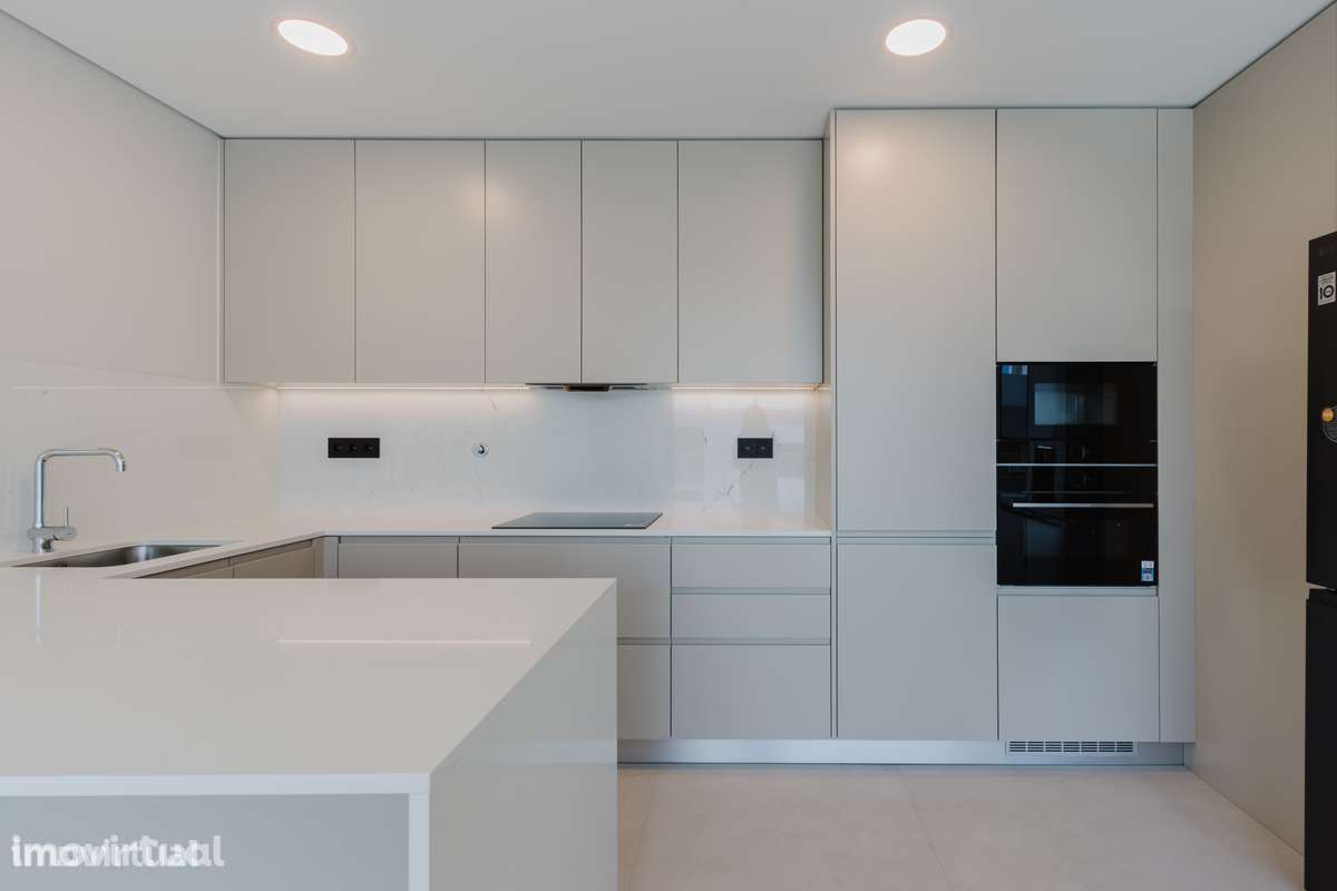 Penthouse T3 Montenegro- mobilado e equipado - Grande imagem: 5/48