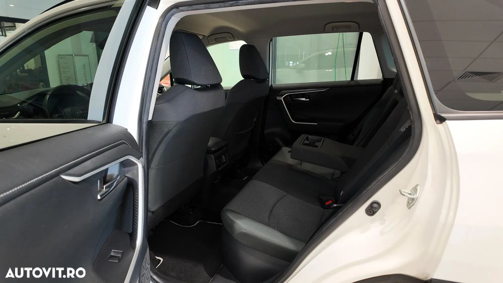 Toyota RAV4 2.5 VVT-iE 4x2 Dynamic - 30