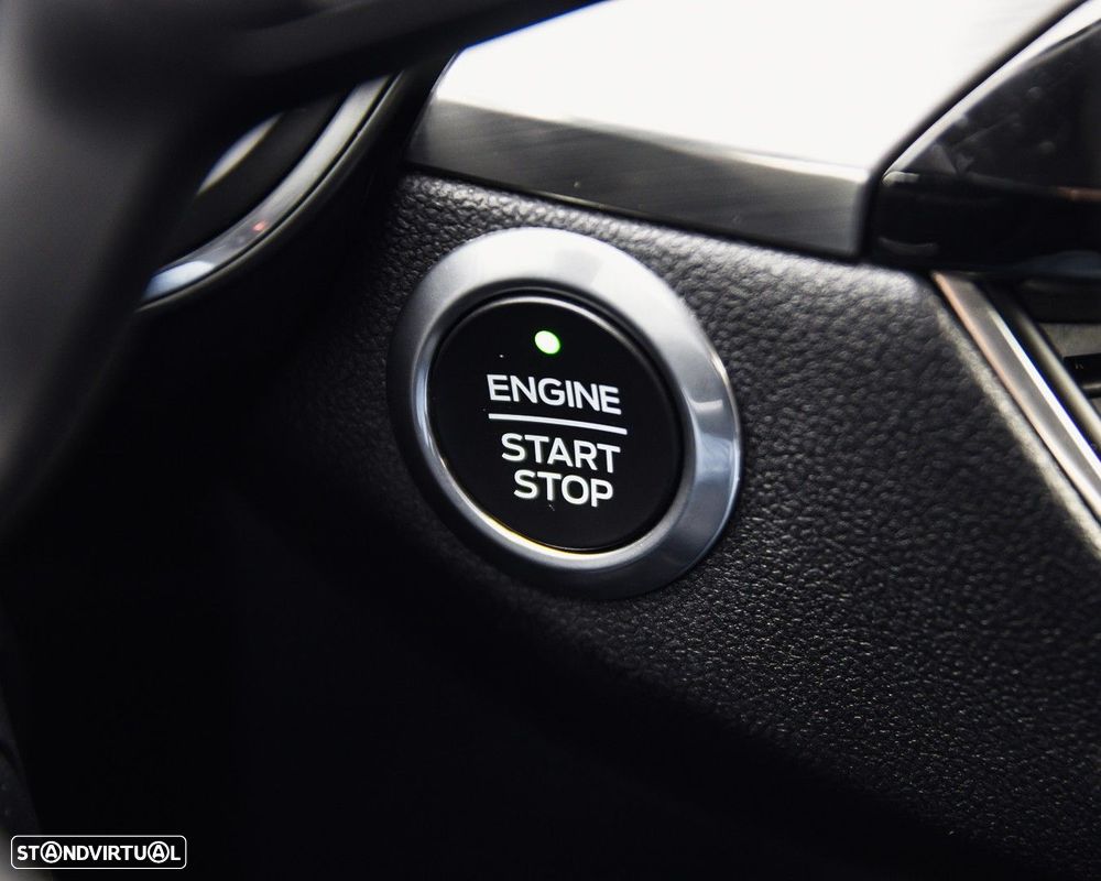 Ford Kuga 1.5 TDCi EcoBlue Titanium - 24