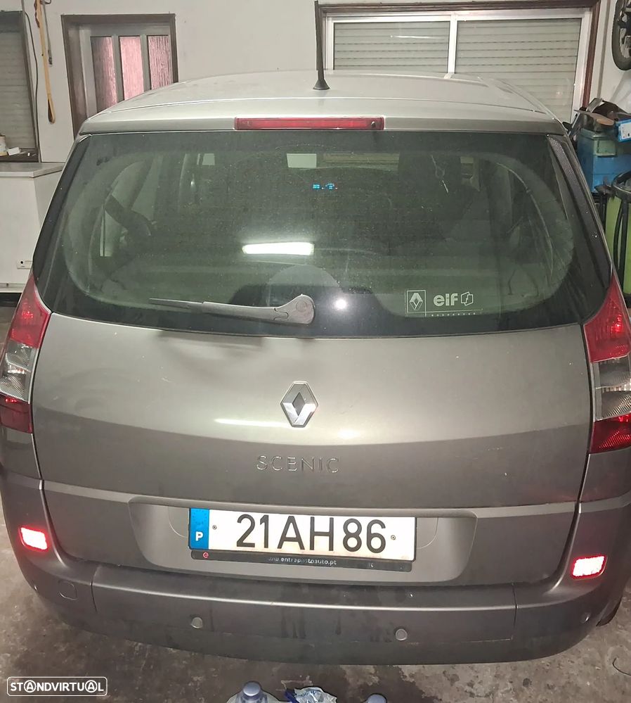 Renault Scénic 1.5 dCi Confort - 1