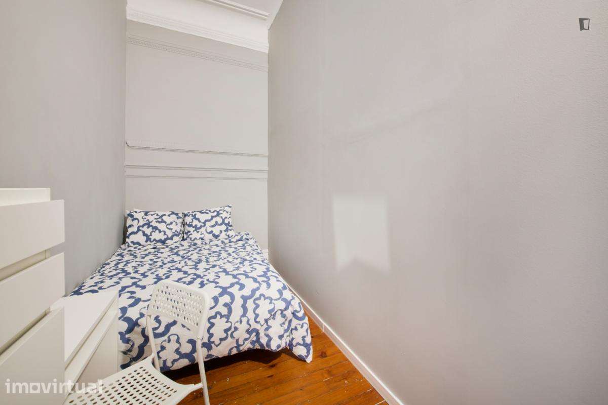 Quarto - localizado em Entrecampos Lisbon - Grande imagem: 2/50