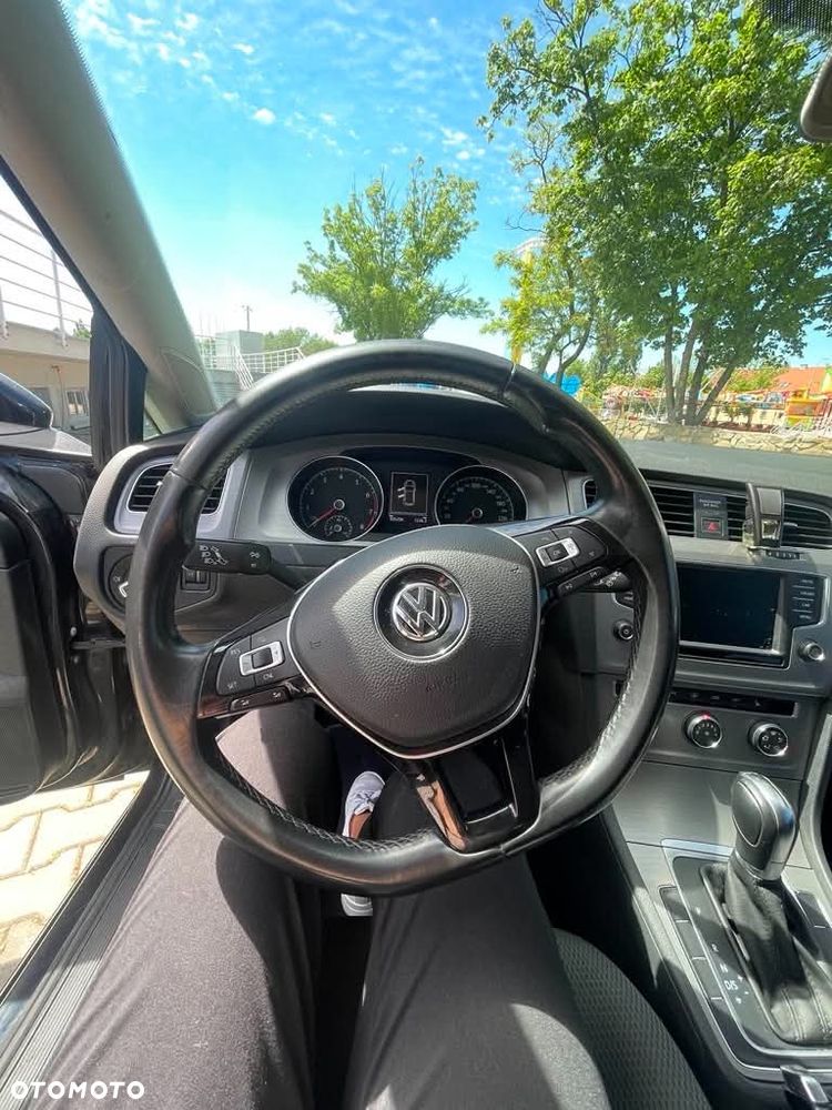 Volkswagen Golf - 7