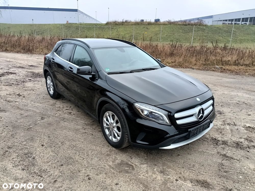 Mercedes-Benz GLA 180 (CDI) d 7G-DCT Urban - 1