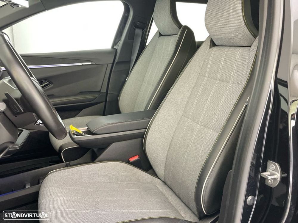 Renault Mégane E-Tech EV60 Techno — fotografia 17