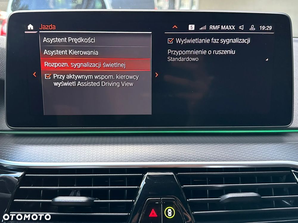 BMW Seria 5 530d xDrive M Sport Edition - 36