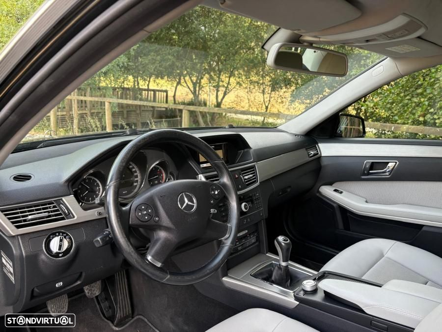 Mercedes-Benz E 250 CDi Avantgarde BlueEfficiency - 26