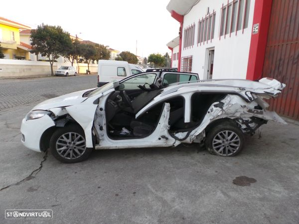 Para Peças Renault Megane Iii Grandtour (Kz0/1) - 3