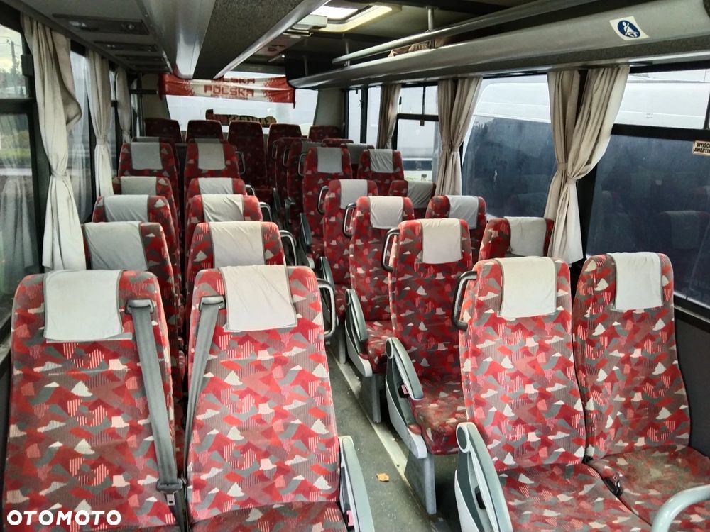 Mercedes-Benz Mediano - 3