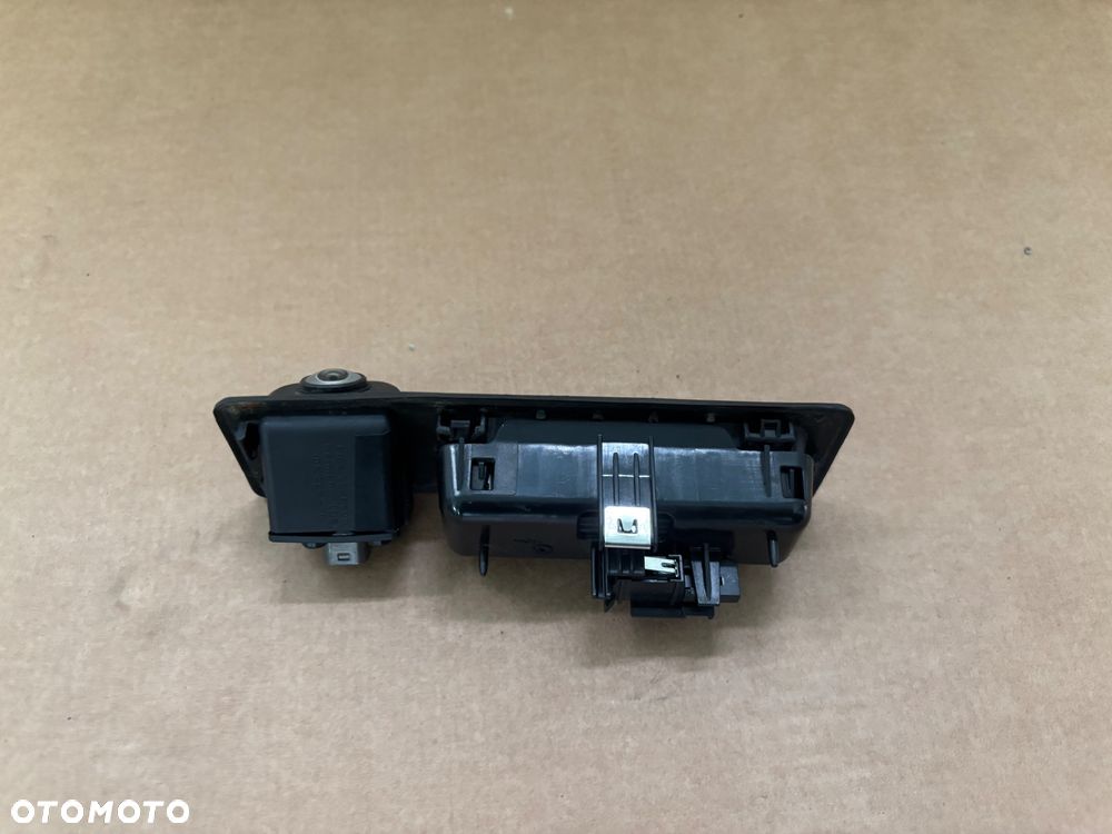 BMW F15 F16 KAMERKA COFANIA KLAMKA KLAPY TYLNEJ 7345700 - 3