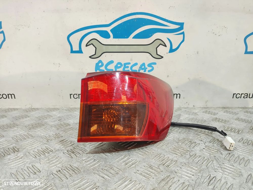 Conjunto Farolins Originais Lexus IS XE20 81551-53240 81551-53241 - 8