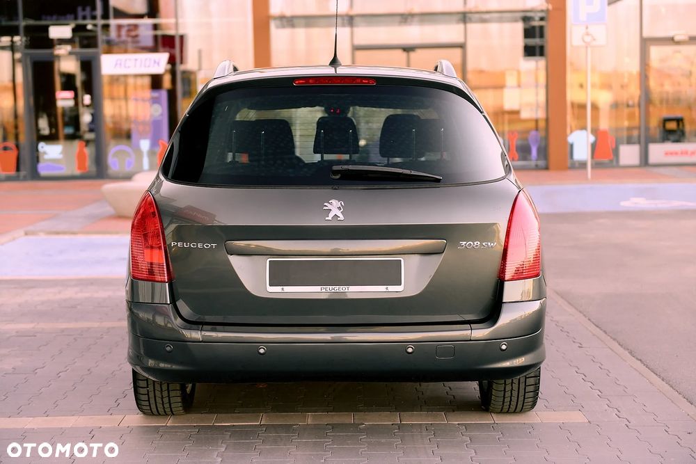Peugeot 308 HDi FAP 150 Business Line Niveau 2 - 32