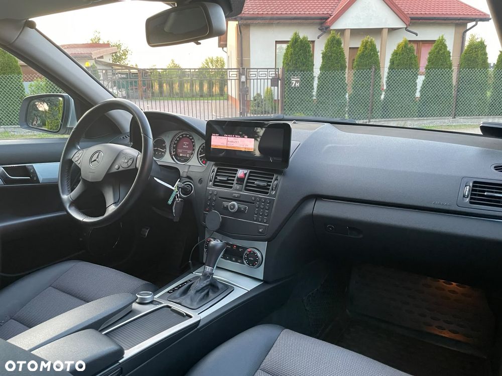 Mercedes-Benz Klasa C - 23