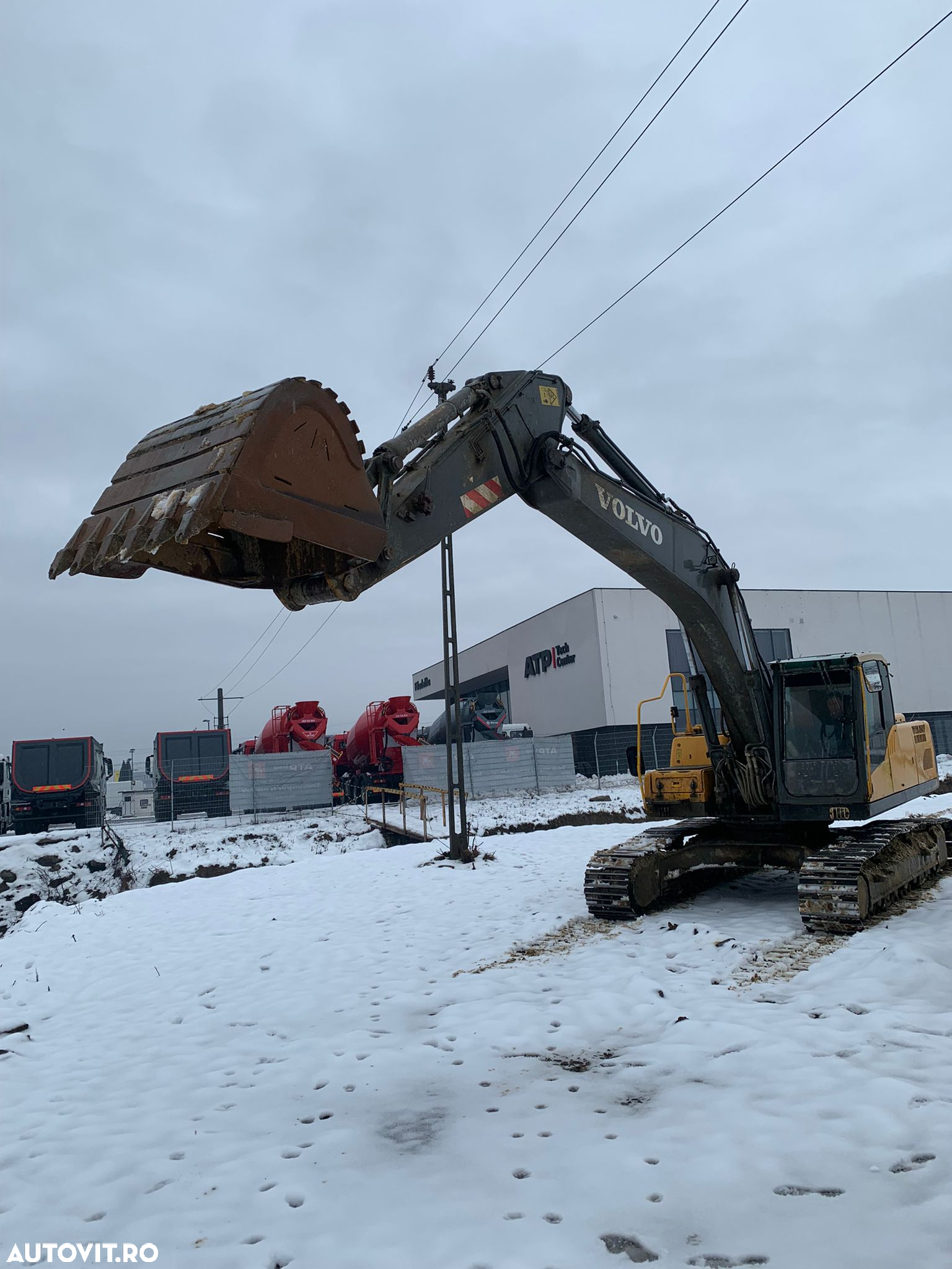 Volvo Excavator VOLVO EC240CL -13422 - 2
