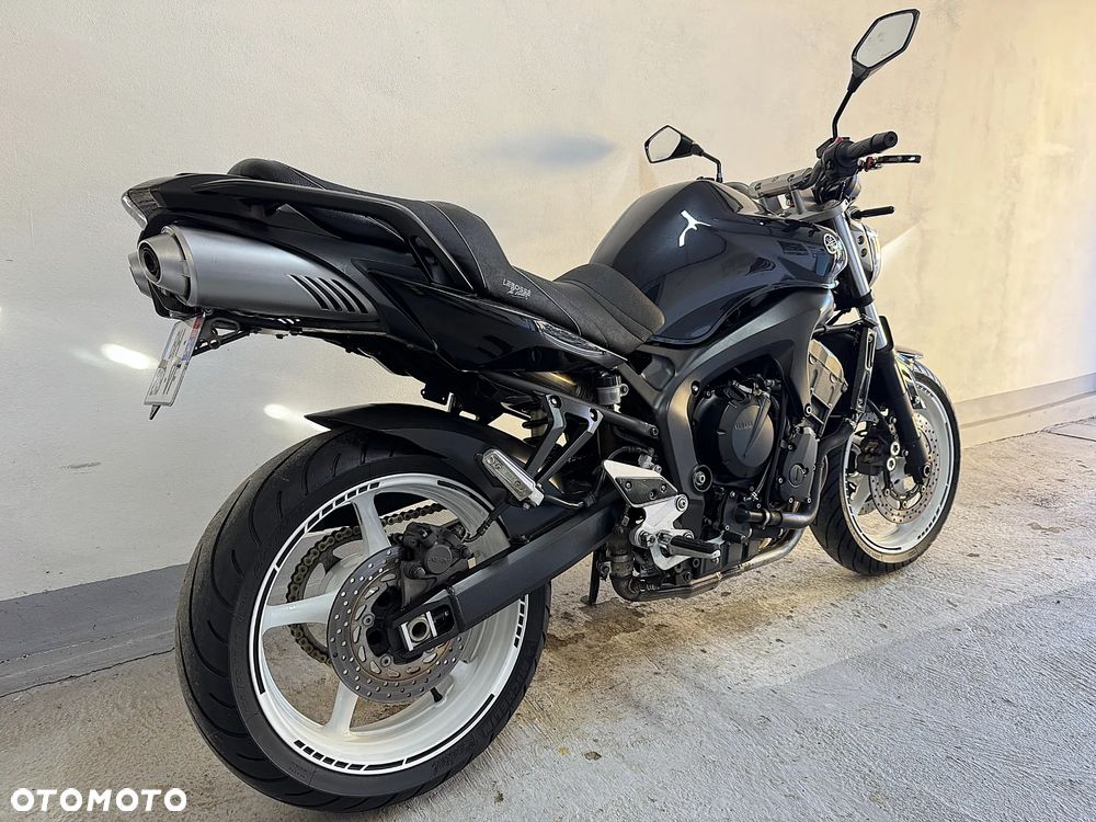 Yamaha FZ6 - 7