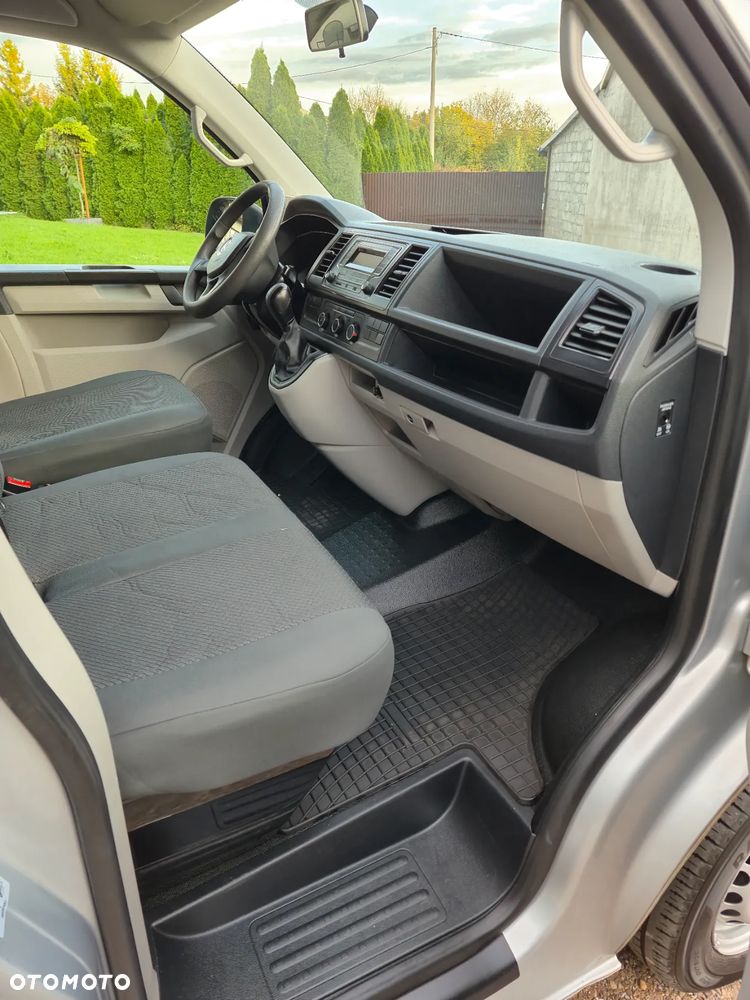 Volkswagen Transporter - 18