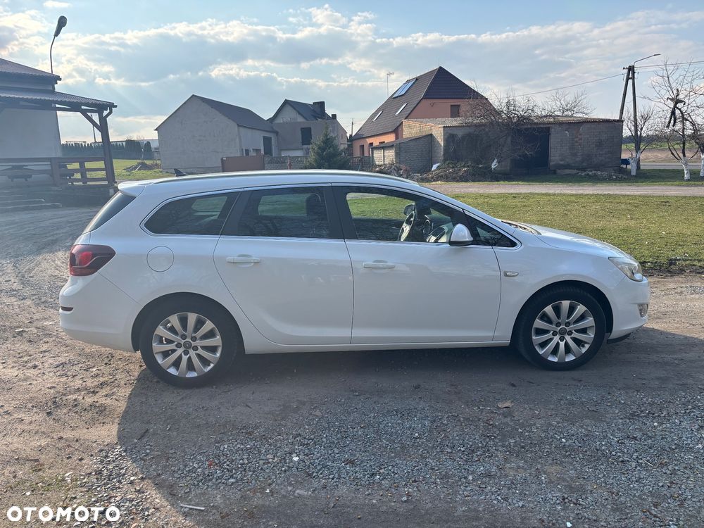 Opel Astra 1.7 CDTI DPF NAVI - 5