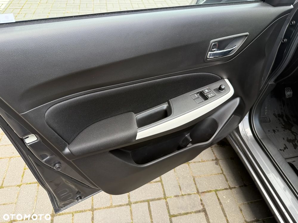 Suzuki Swift 1.2 Dualjet SHVS Premium - 23