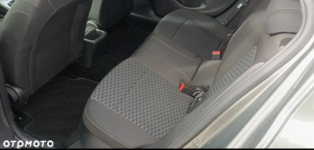 Opel Astra 1.5 D Start/Stop Edition - 9