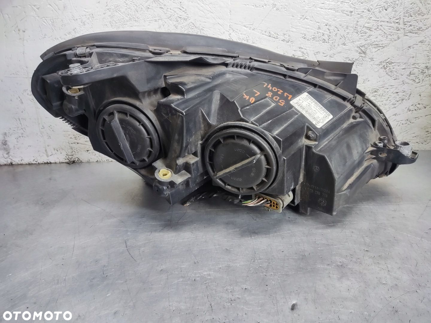 MERCEDES C KLASA W204 LIFT LAMPA LEWA PRZEDNIA UK - 8