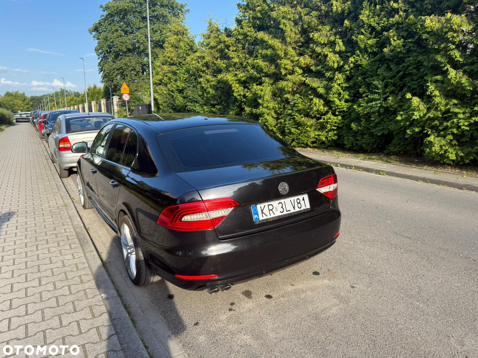 Skoda Superb 2.0 TDI L&K - 3