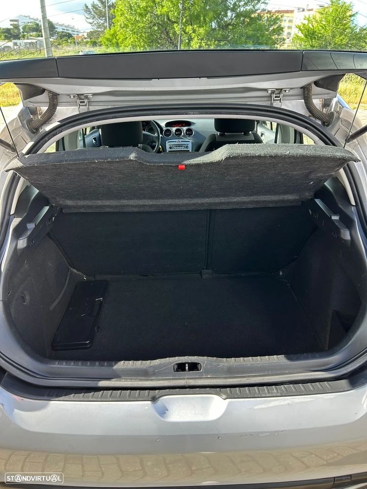 Peugeot 308 1.6 HDi Executive - 8