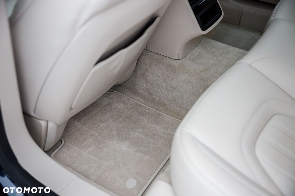 Maserati Quattroporte GranLusso S - 34