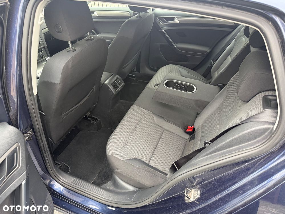 Volkswagen Golf 2.0 BlueTDI Comfortline - 15