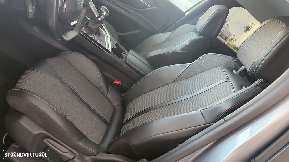 Peugeot 3008 1.5 BlueHDi Allure - 11