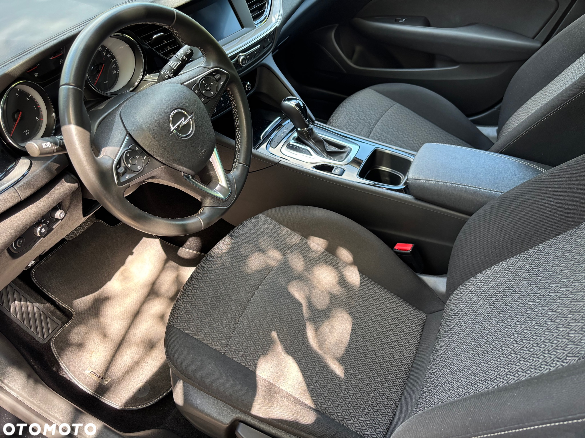 Opel Insignia 1.5 T Enjoy S&S - 8