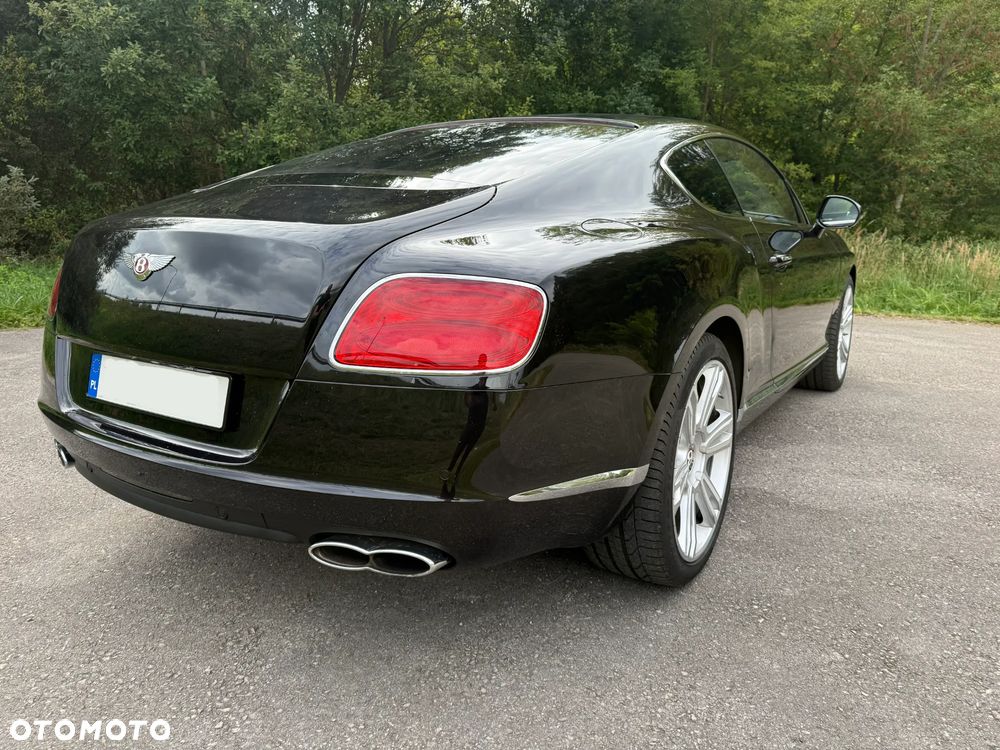 Bentley Continental GT - 12