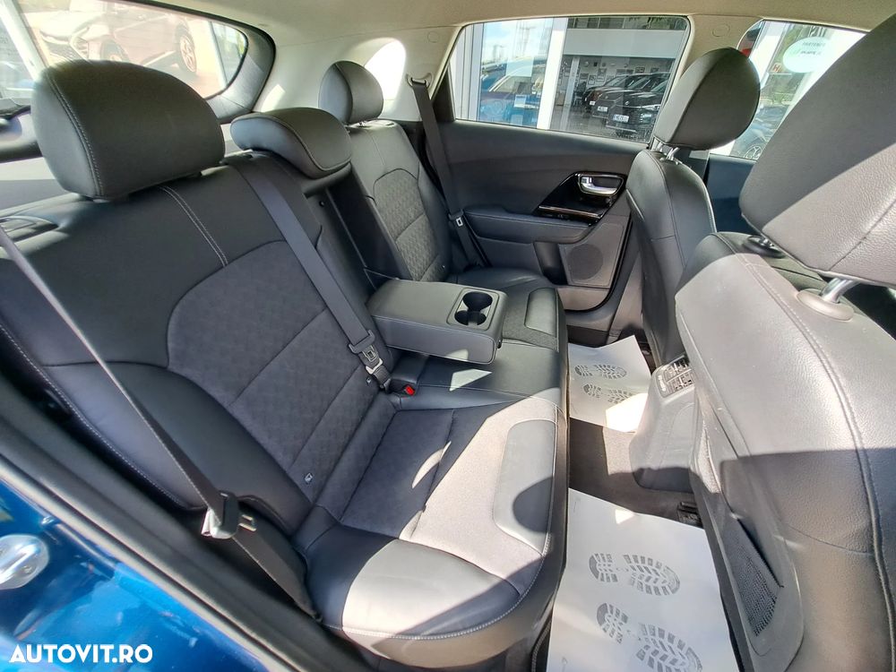Kia Niro 1.6 GDI HEV 2WD OPF Aut. Vision - 24