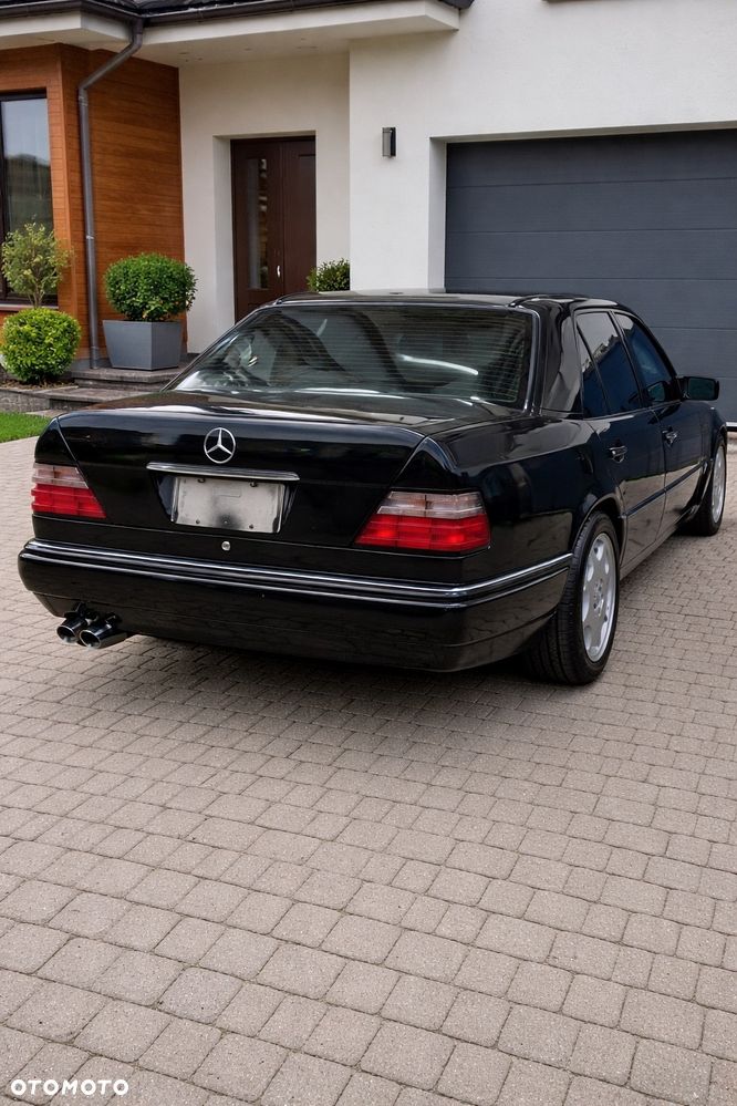 Mercedes-Benz Klasa E 420 - 2