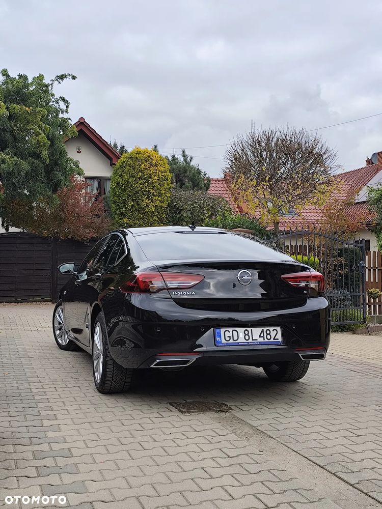 Opel Insignia 2.0 CDTI 4x4 Business Elegance S&S - 2